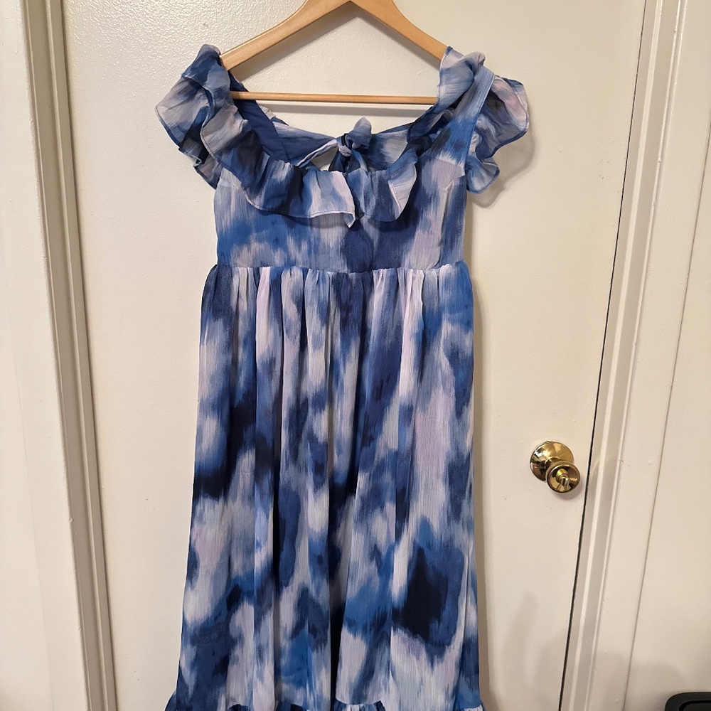 Now shoulder summer dress